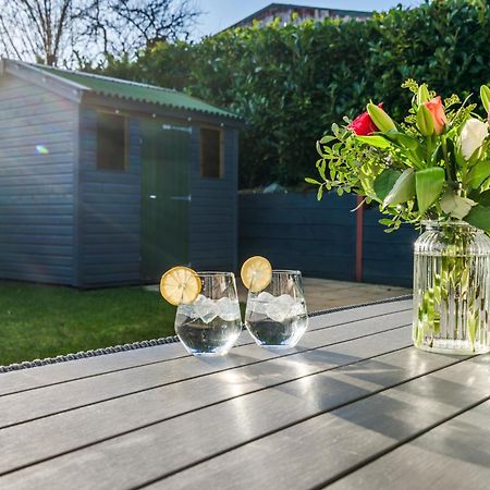 Pet Friendly With A Hot Tub Hednesford Exterior foto