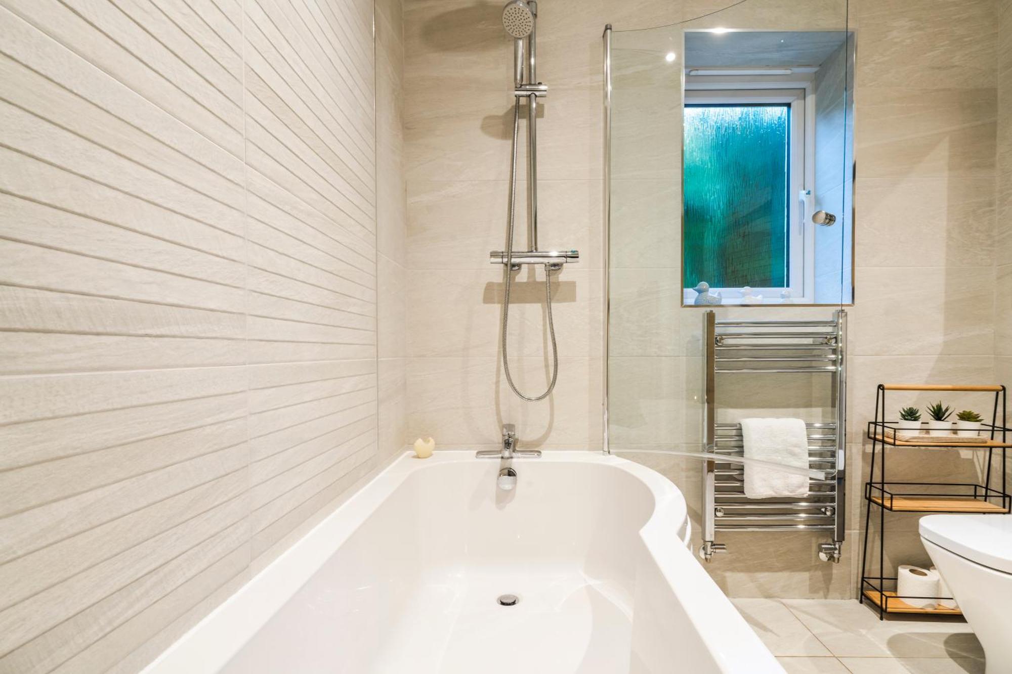 Pet Friendly With A Hot Tub Hednesford Exterior foto